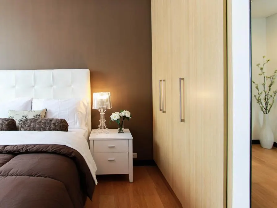 Quarto com guarda-roupa planejado